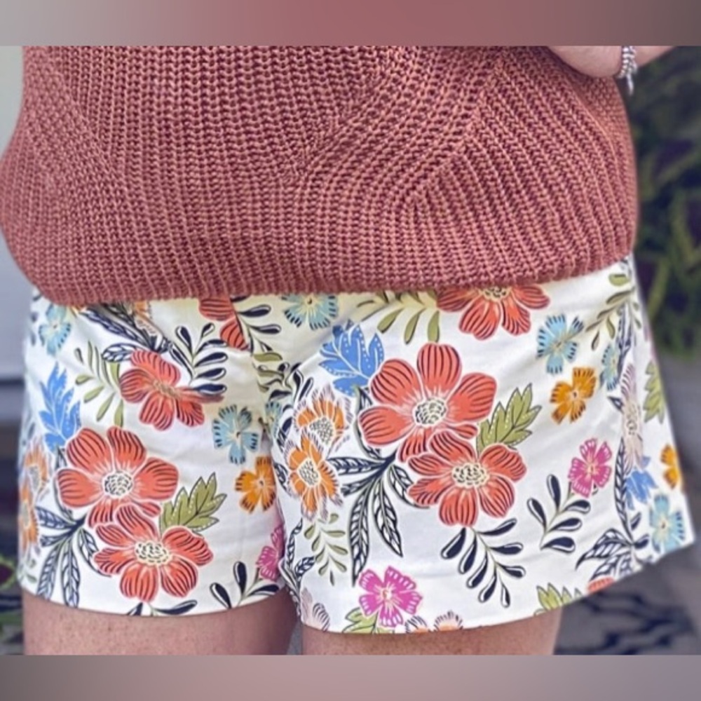 LOFT Floral High Waist Shorts - Multicolor